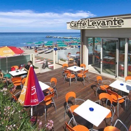 Residenza Levante דירה *