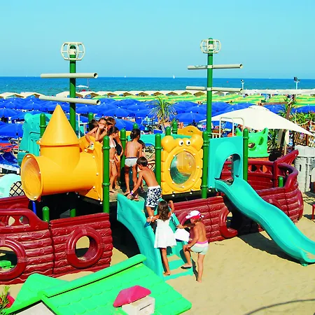Residenza Levante ריצ'יונה