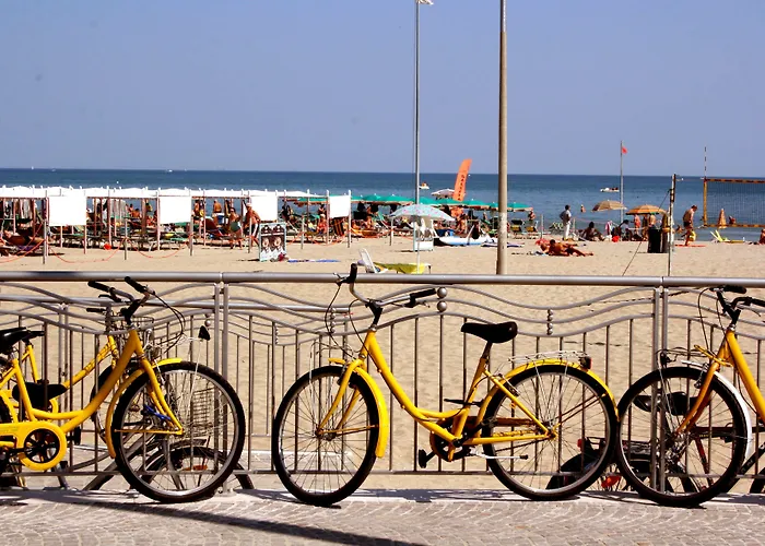 아파트 Residenza Levante 리치오네