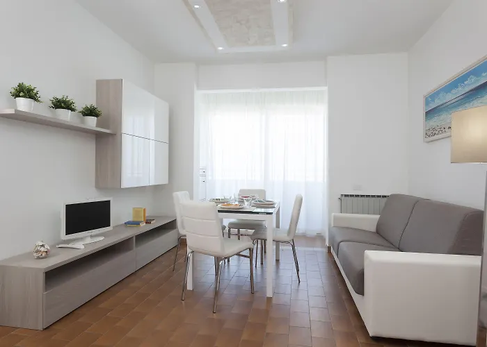 Residenza Levante 리치오네