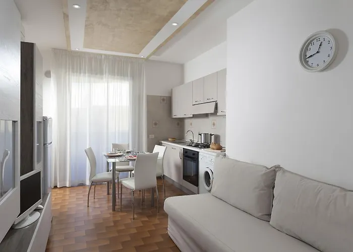 Residenza Levante 아파트 리치오네